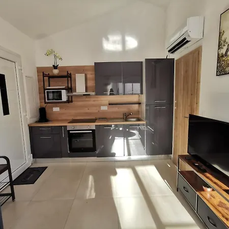 La Casa Mia - Neuf - Clim - Balcon - Wifi - Parking - Equipe - Confort - Proche Plages Et Commerces